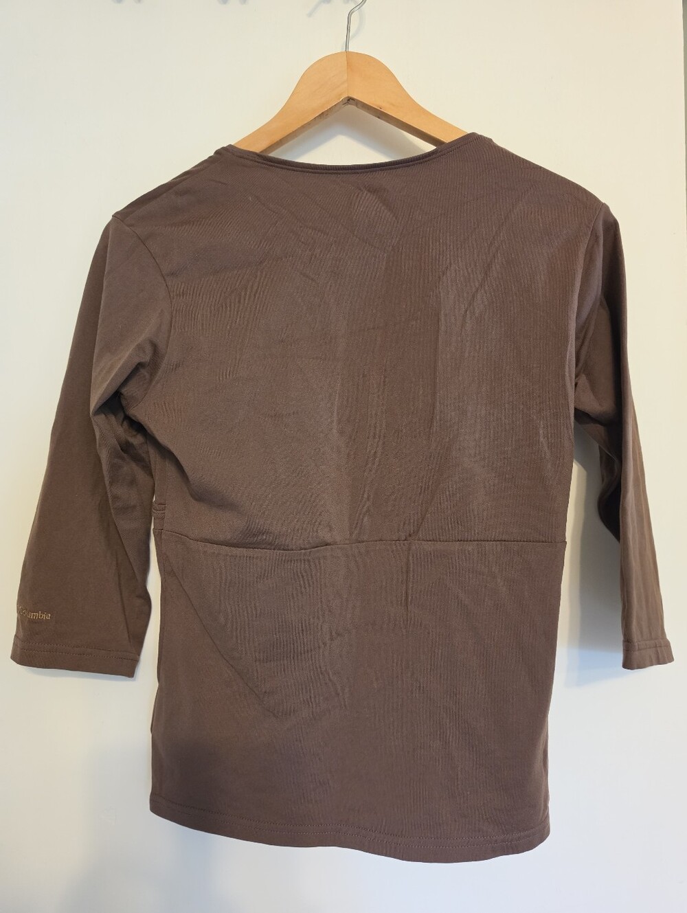 Women's Columbia Titaniam Activewear Top Size Medium - Picture 2 of 4